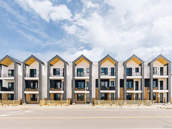 2nd image of 3550 N Uinta Street #9