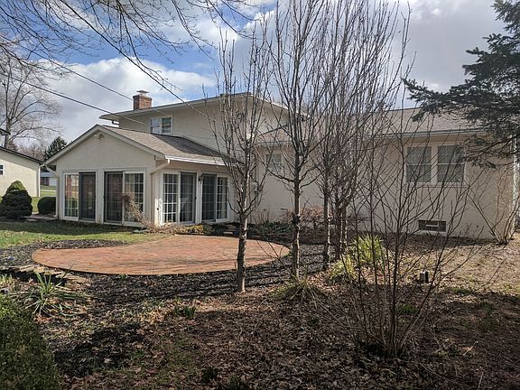 4th image of 9692 Taylor Ct NW