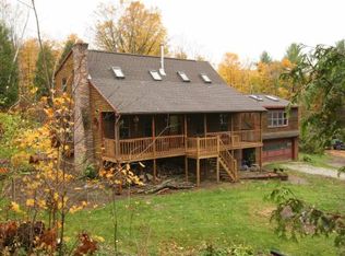830 Lake Rd, Milton, VT 05468
