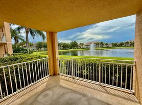 191 SW Palm Dr