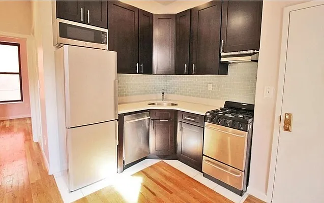 Rented by REAL New York | media 21