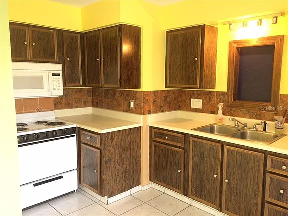 4th image of 44 Lago Mesa Way