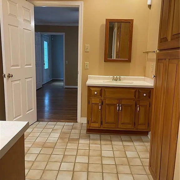 119 Woodlawn Dr NE — Photo 27