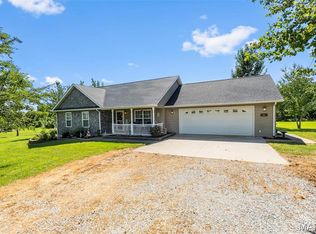 16815 Augusta Dr, Glenallen, MO 63751
