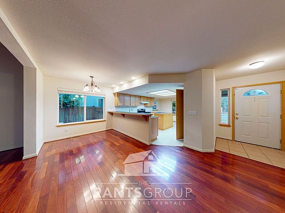 4th image of 7027 Bronington Dr SW