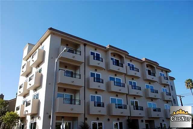 1st image of 4411 Wortser Ave #201