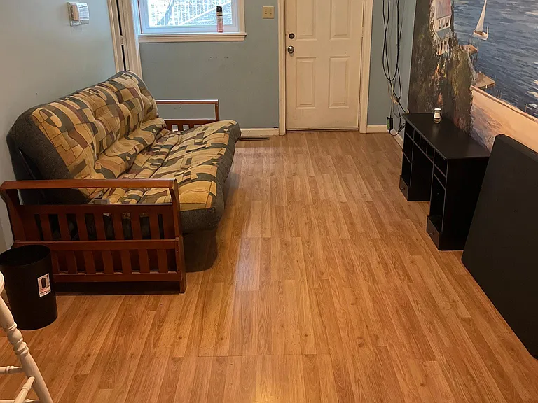 807 Whispering Way — Photo 4