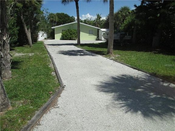 5th image of 140 Mockingbird Ln
