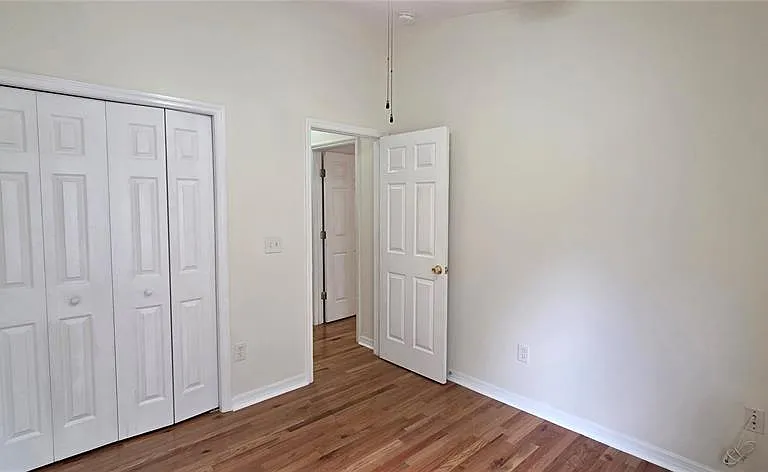 2027 Strathmill Dr — Photo 22