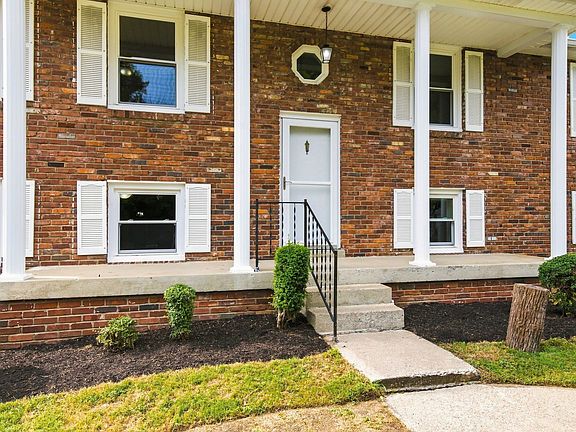 4th image of 273 Richbriar Rd