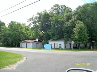 523 Highway 90 W, Holt, FL 32564