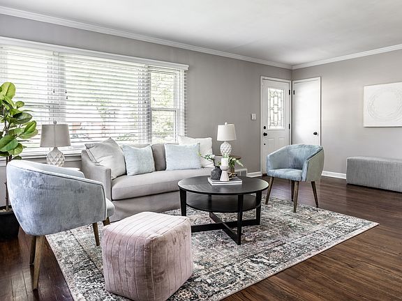 5th image of 5537 Rosslyn Ave