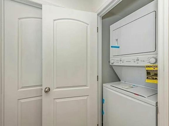 2nd image of 21411 35th Ave APT 2D