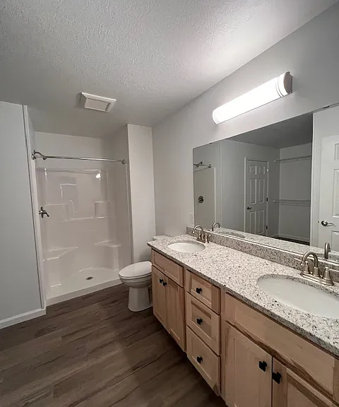 220 S Taylor St — Photo 43