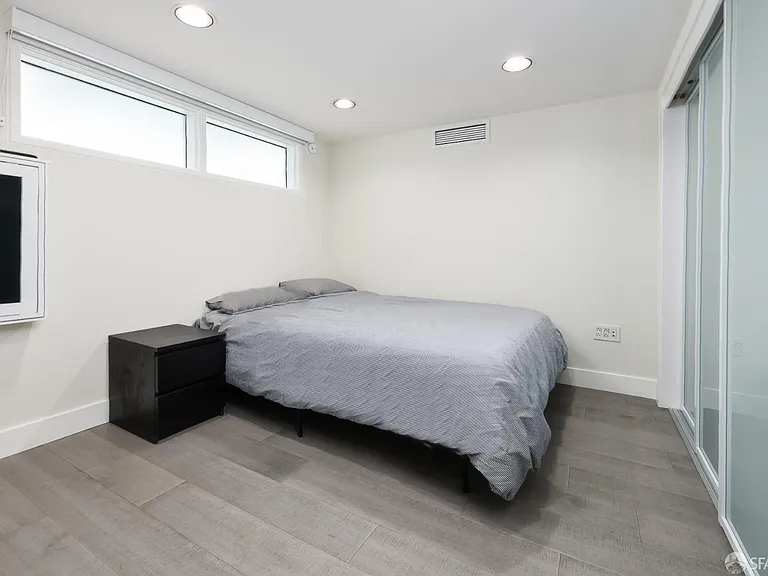 200 Brannan St #405 — Photo 14
