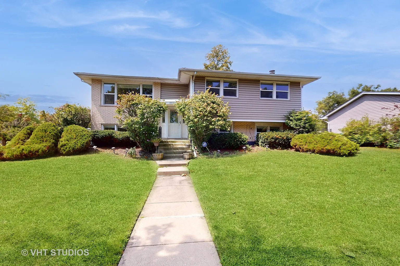 16632 76th Ave photo 1