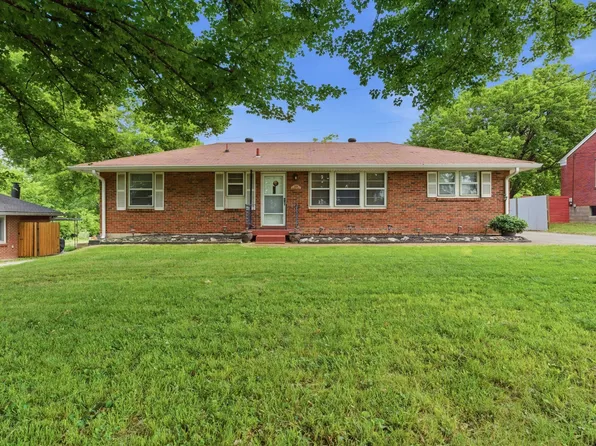 2636 Woodberry Dr, Nashville, TN 37214