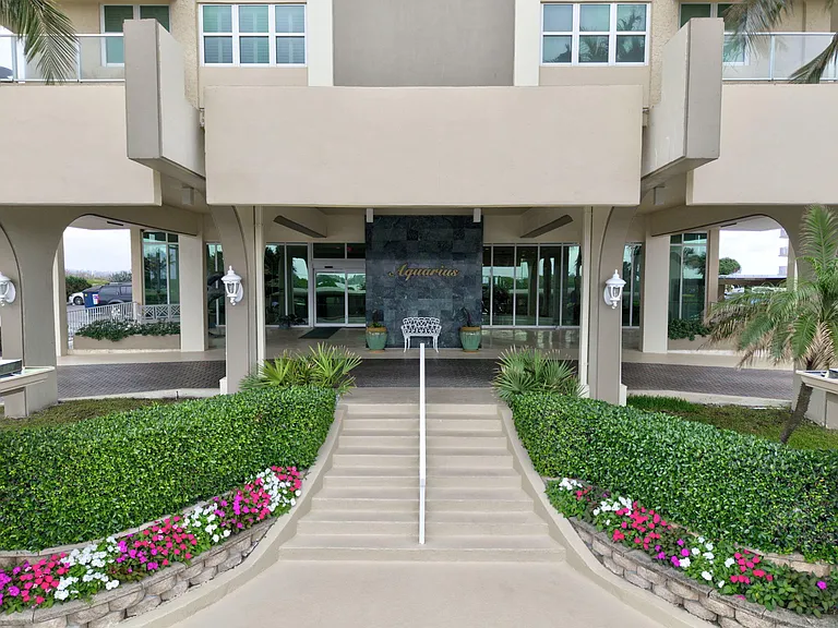 5440 N Ocean Dr #705 — Photo 4