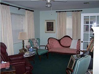 3rd image of 2952 Daniels St