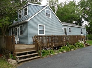 304 E Metzen St, Harvard, IL 60033