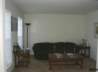 1025 Nugent Way, York, PA 17402