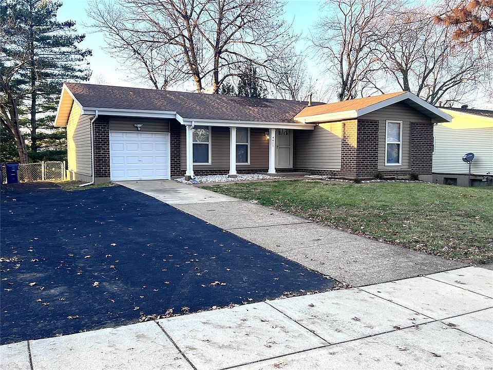 1st image of 4411 Rhine Dr