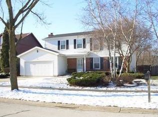 1242 N Scarlet Dr, Addison, IL 60101