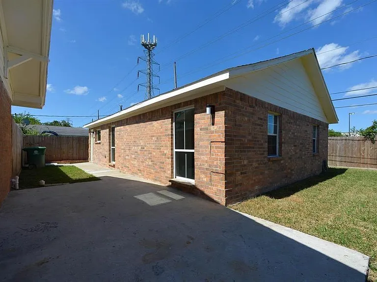 3309 Sunbeam St — Photo 25