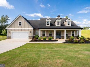 25 Harmon Ct, Newnan, GA 30263