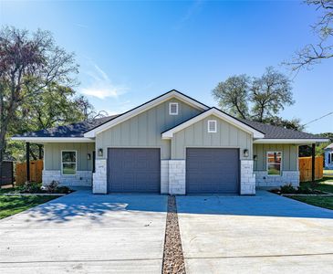 103 & 105 S Barron St, Covington, TX, 76636