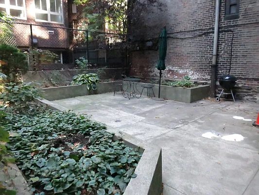 Rented by Manhattan Flats | media 19