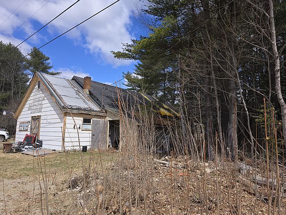 3rd image of 590 Patricktown Road