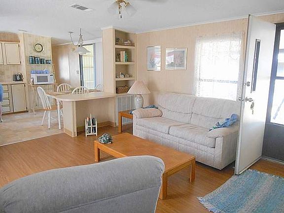 4th image of 2772 S Crystal Lake Dr