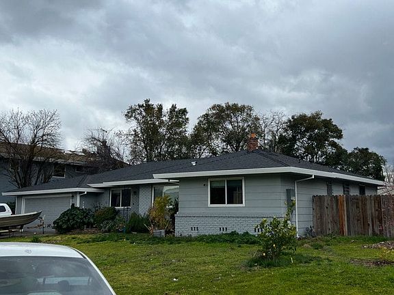 2nd image of 1 Brentford Cir