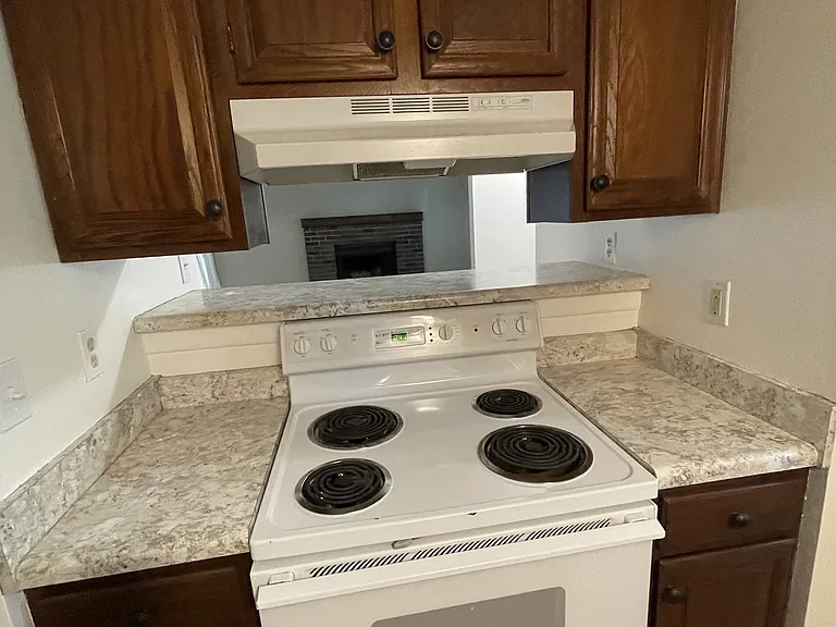 2177 Woodleaf St #2177 — Photo 7