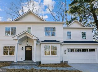 3818 Inverness Dr, Chevy Chase, MD 20815