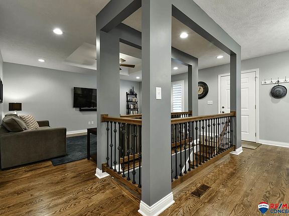5th image of 5720 S 30th St