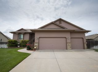 10718 E Boston St, Wichita, KS 67207