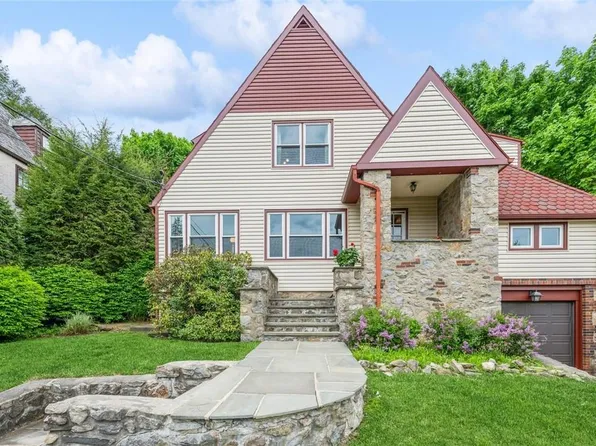 61 Parkview Drive, Bronxville, NY 10708