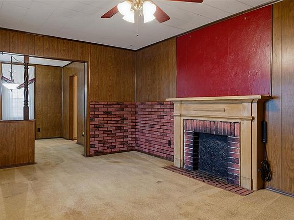 3rd image of 3736 NW 28th St
