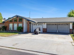 2045 W Simpson Ave, Fresno, CA