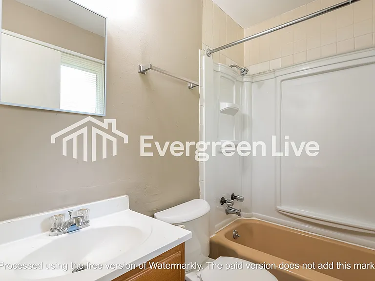 355 Allen Dr — Photo 5