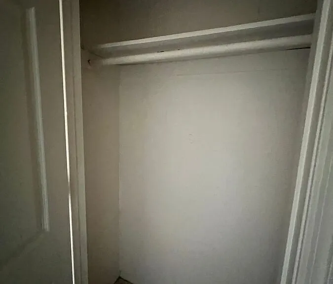 1229 W Pierce St #2 — Photo 11