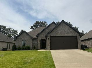 521 Wiregrass Way, Jonesboro, AR 72405