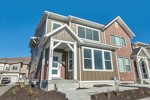 2239 Canal View Ln Photo 1