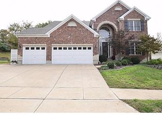 16132 Copper Lantern Dr, Grover, MO 63040