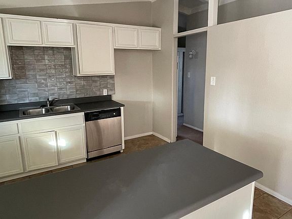 2nd image of 1051 W Avenue J6