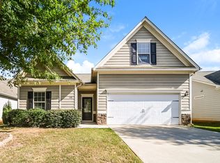 108 Thomaston St, Newnan, GA 30263