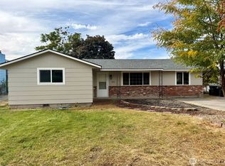 920 S Garden Drive, Moses Lake, WA 98837