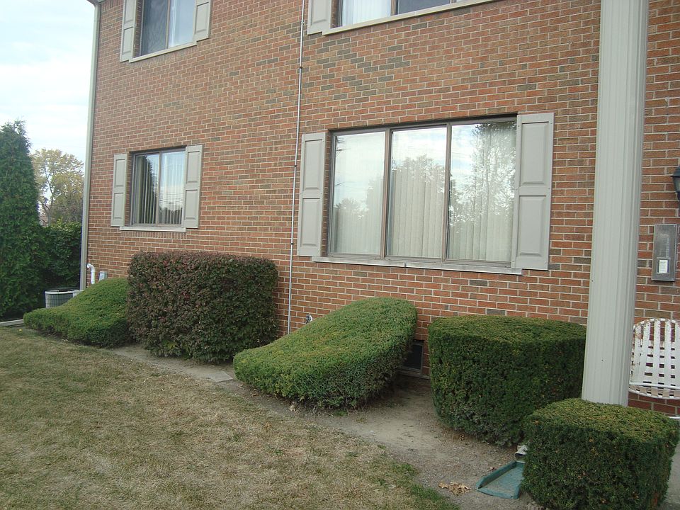 1st image of 22501 Masonic Blvd